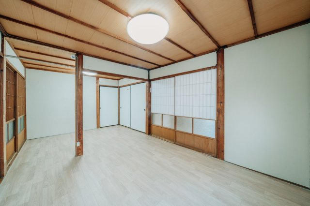 唐津市二タ子１丁目のアパート