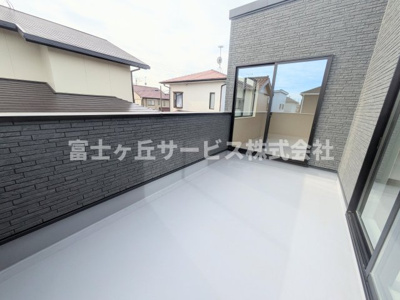 【バルコニー】 | 浜松市中央区曳馬3丁目 新築一戸建て 2号棟 | バルコニーです