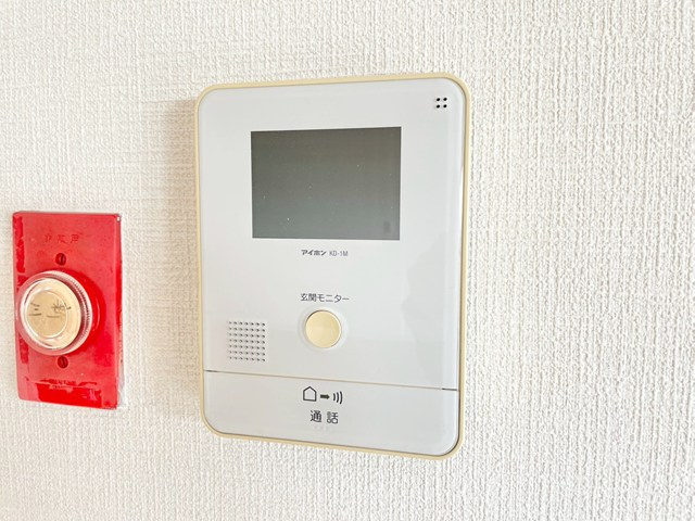 【セキュリティ】 | 緑地東ロイヤルマンション | 物件購入の段取りを知りたいお客様には、「ご検討からご契約までの一連の流れ」をご説明させて頂きます。初めて物件購入を検討された方は、ぜひご参考になさって下さい。