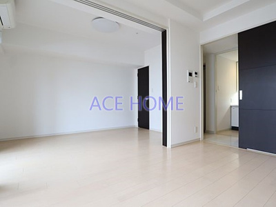 【居間・リビング】 | クリスタルエグゼ心斎橋