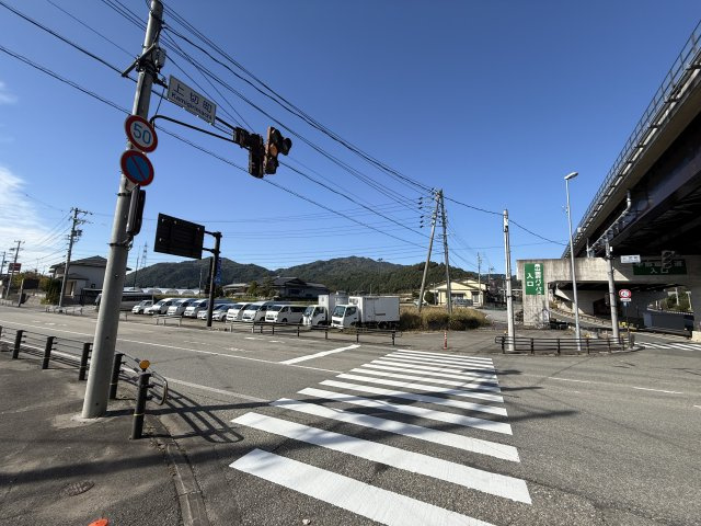 11/26新規　借地　高山市上切町　月額50万円の駐車場