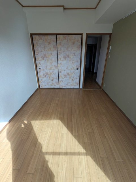 アトリエコート下北沢の洋室