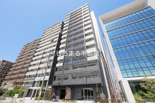 エスリードレジデンス大阪難波の外観