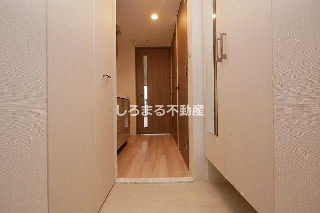 エスリードレジデンス大阪難波の玄関