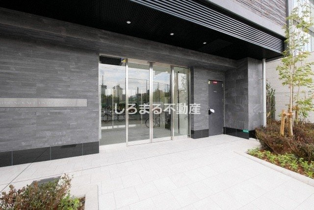 エスリードレジデンス大阪難波のエントランス