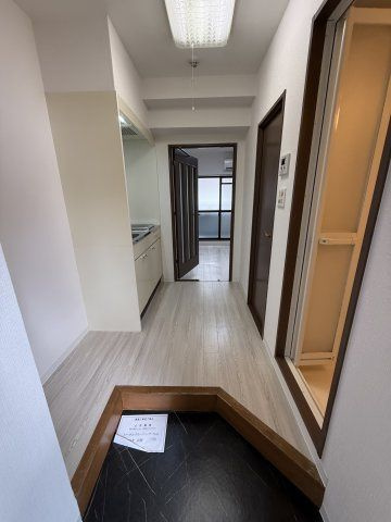 スカイハイツ苅田の玄関