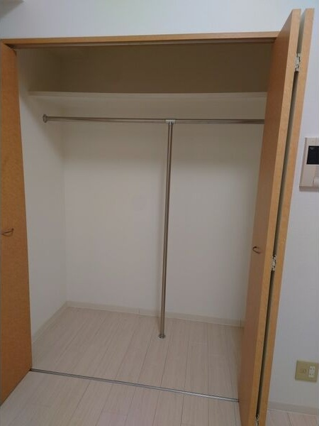 ラ・ルーシュ泉の収納