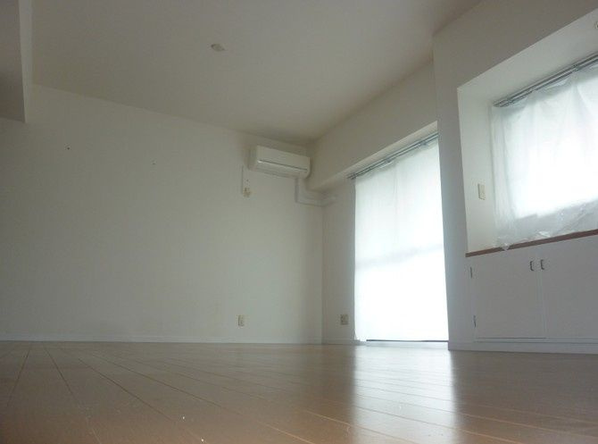 パレ・デ・シャンサールの内装