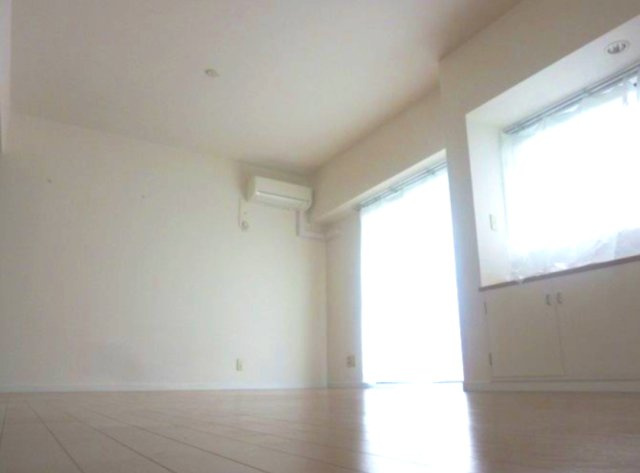 パレ・デ・シャンサールの居間・リビング