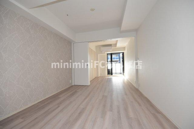 コンフォリア・リヴ北久宝寺Qの居間・リビング