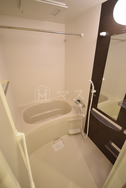 APRILE南森町の浴室