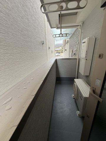 フジパレス遠里小野イーストのバルコニー