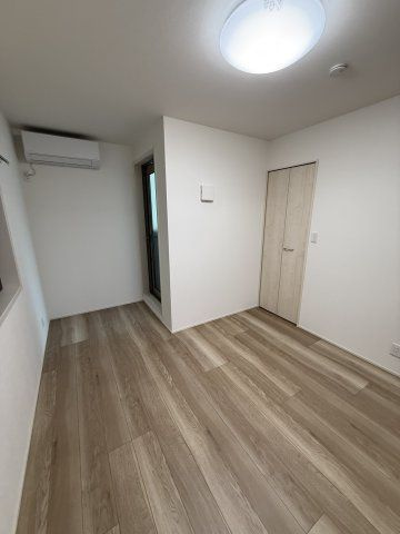 フジパレス遠里小野イーストの洋室