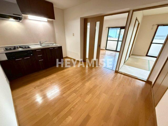 サンフラワーマンションの居間・リビング