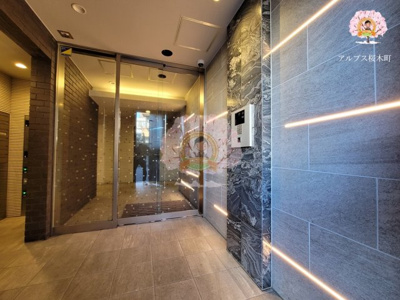 【エントランス】 | ロイジェント磯子