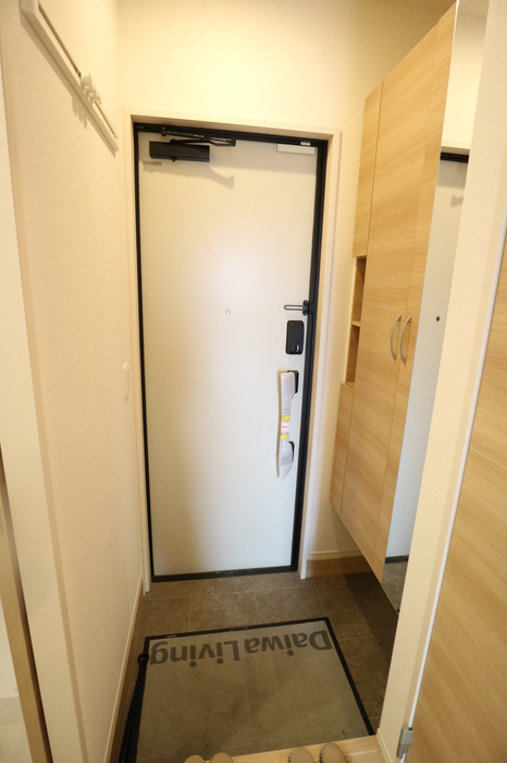 カーサ・フェリーチェ平田の玄関