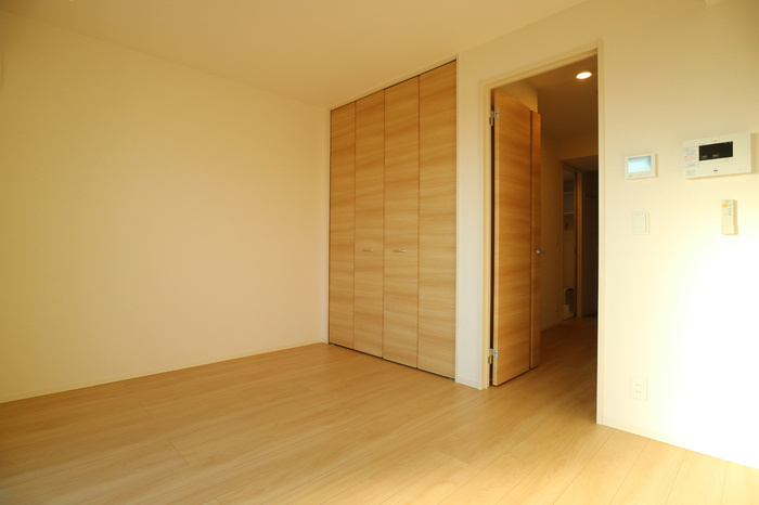 カーサ・フェリーチェ平田の洋室