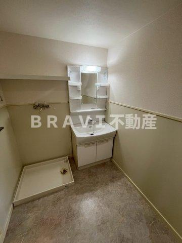 ザ・リージェント　BRAVI不動産の洗面所|【ザ・リージェント】洗面所です