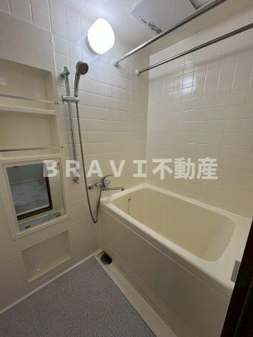 ザ・リージェント　BRAVI不動産の浴室|【ザ・リージェント】お風呂で日々の疲れを落としましょう