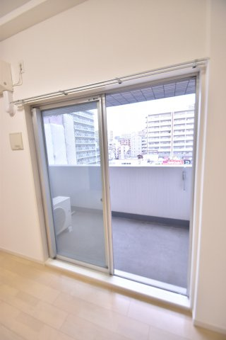 大阪市城東区蒲生３丁目の賃貸マンションのバルコニー