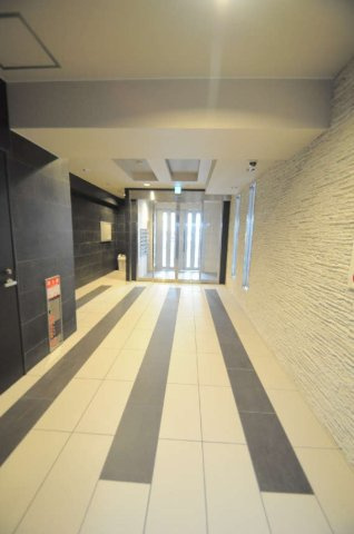 大阪市城東区蒲生３丁目の賃貸マンションのロビー