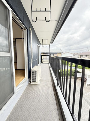 【バルコニー】 | ガーデン津福