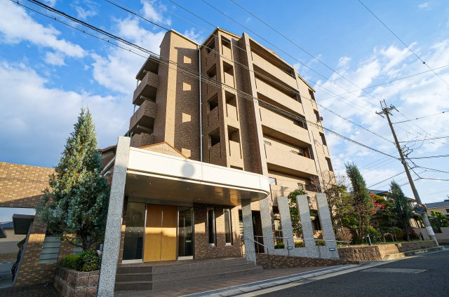 オーク・ステージ八木