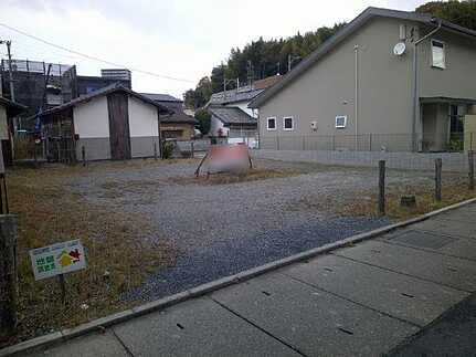 安芸郡府中町鹿籠２丁目の前面道路含む現地写真
