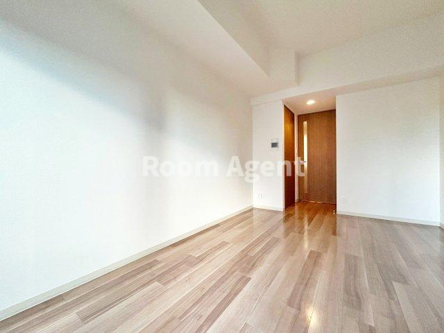 プレサンスジェネ葵の居間・リビング