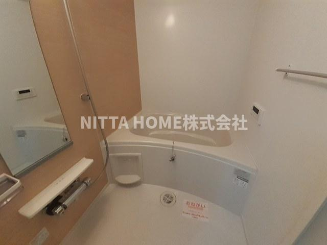 フェルネス　Ⅲの浴室|追い炊き機能・浴室乾燥機も設置済み◎