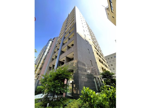 パレステュディオ新宿御苑駅前