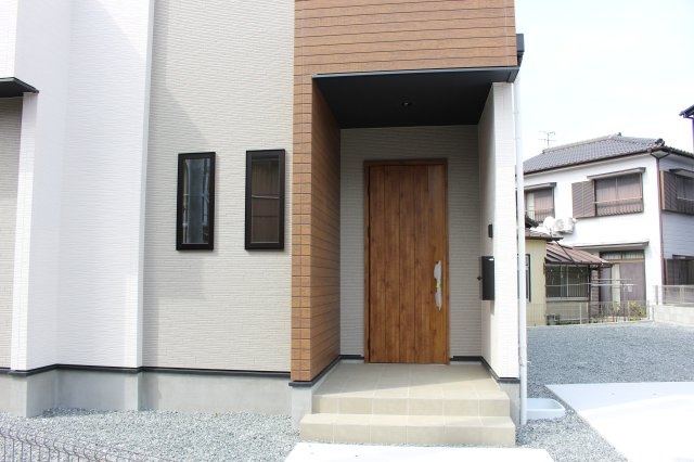 門司区大里戸ノ上2丁目5期の玄関