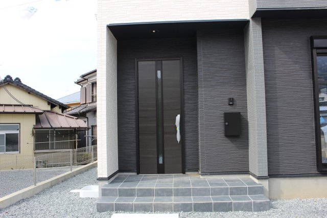 門司区大里戸ノ上2丁目5期の玄関