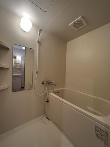 アーバングランデ本荘の浴室