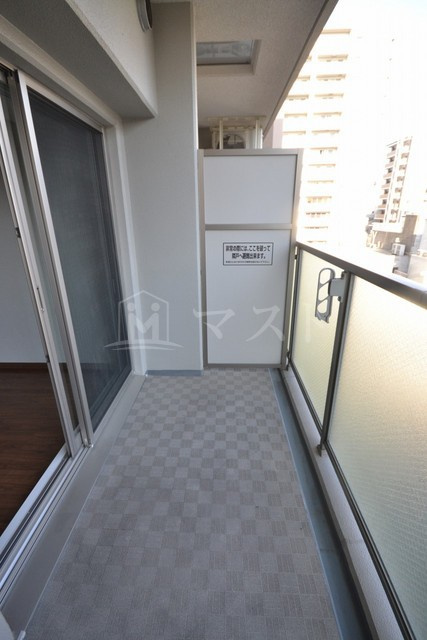 エスリード松屋町サウスのバルコニー