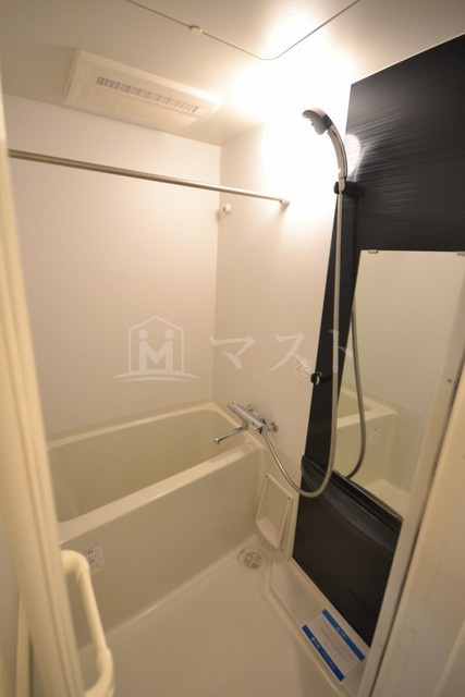 エスリード松屋町サウスの浴室