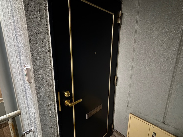 J・H的場の玄関