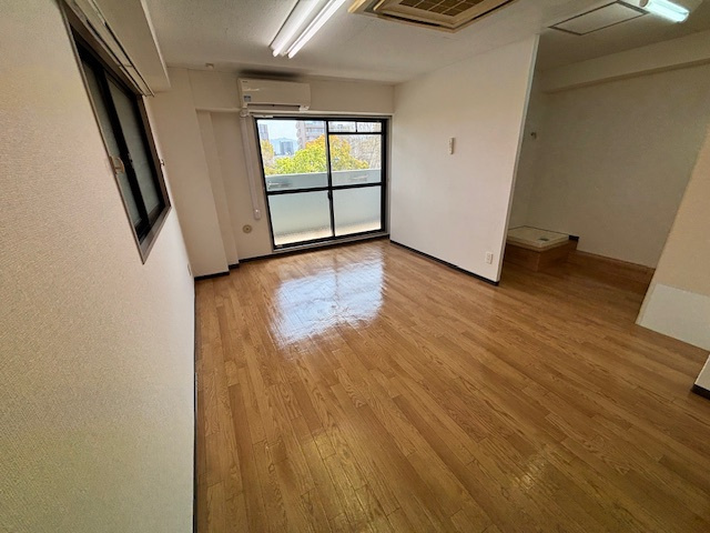 J・H的場の居間・リビング