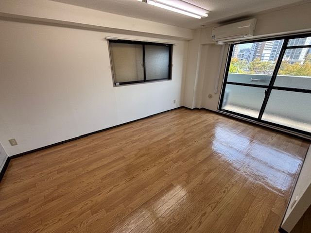 J・H的場の居間・リビング