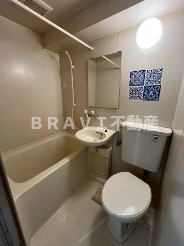 ロイヤル大今里　BRAVI不動産の洗面所|【ロイヤル大今里】洗面所です