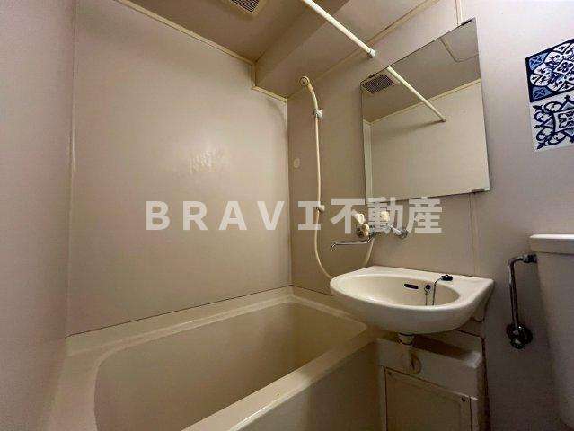 ロイヤル大今里　BRAVI不動産の浴室|【ロイヤル大今里】お風呂で日々の疲れを落としましょう