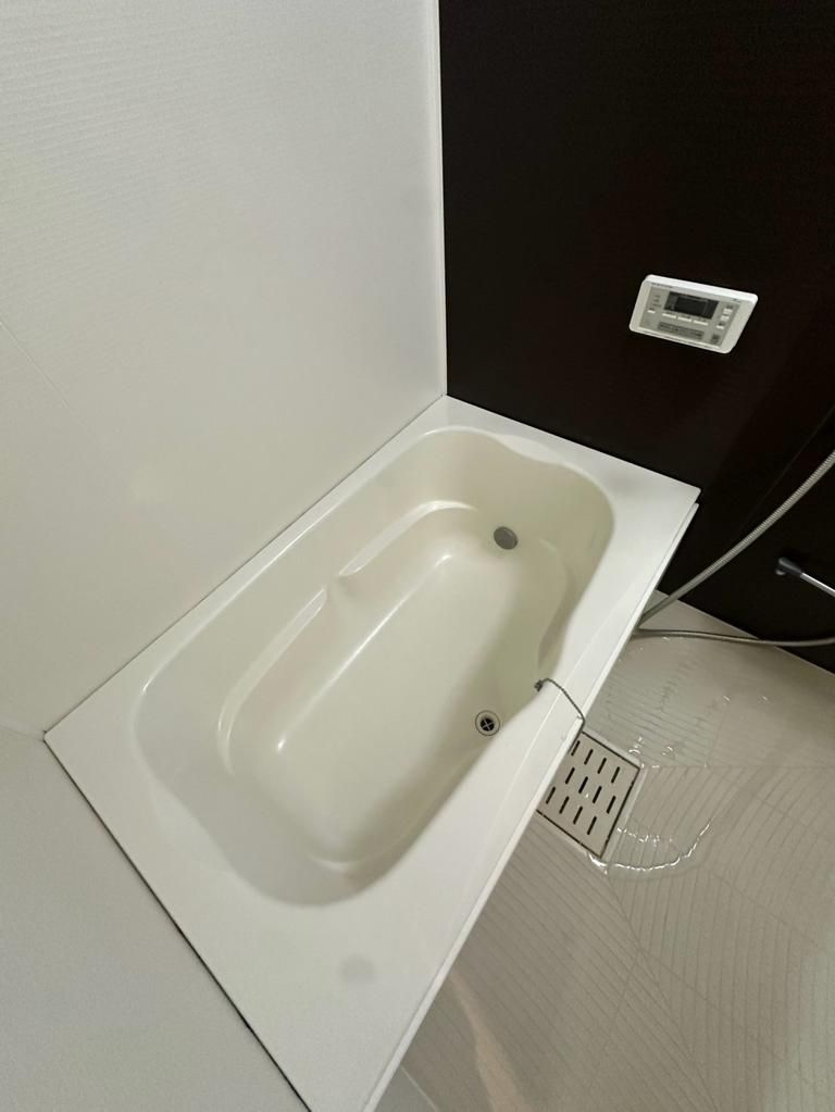 Ｄ－Ｃｏｕｒｔ門真駅前の浴室