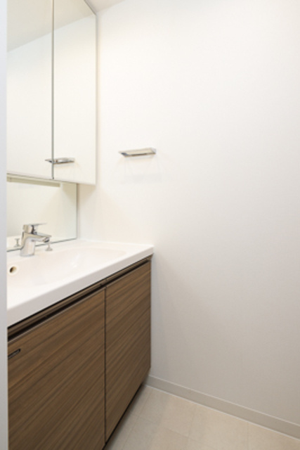 Ａｖｖｏｌｔｏ　Ｆｅｌｉｃｅ　蒲田Ｓｏｕｔｈの洗面所|※写真は同タイプ住戸です。