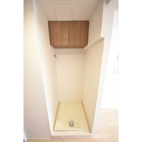 グローリオシェルト大崎の内装|明るい室内です