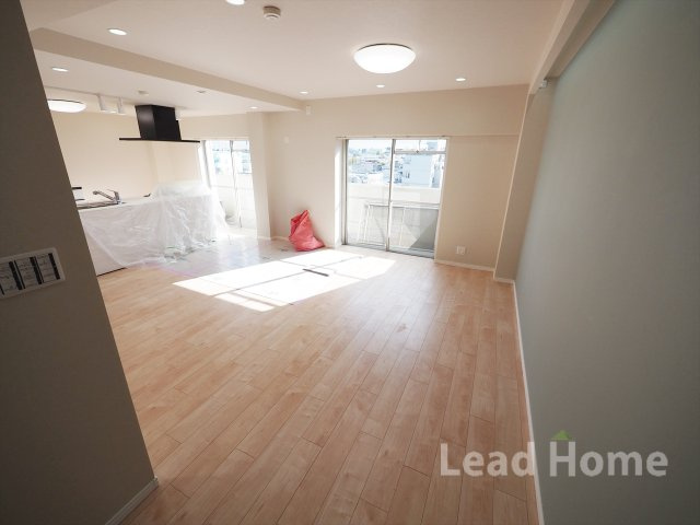 【居間・リビング】 | 経堂セントラルマンション