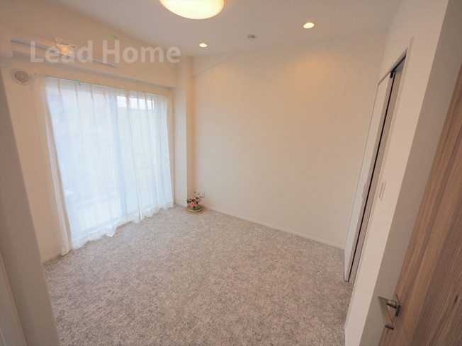 【洋室】 | パーク・ハイム弦巻