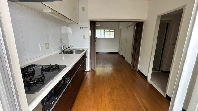 神戸西壱番館ハウスの居間・リビング|リビングダイニング