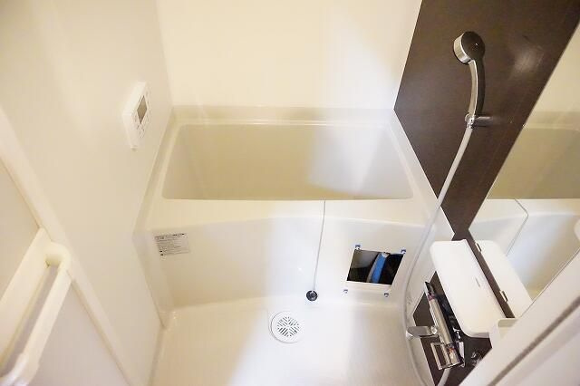 クラール並木の浴室