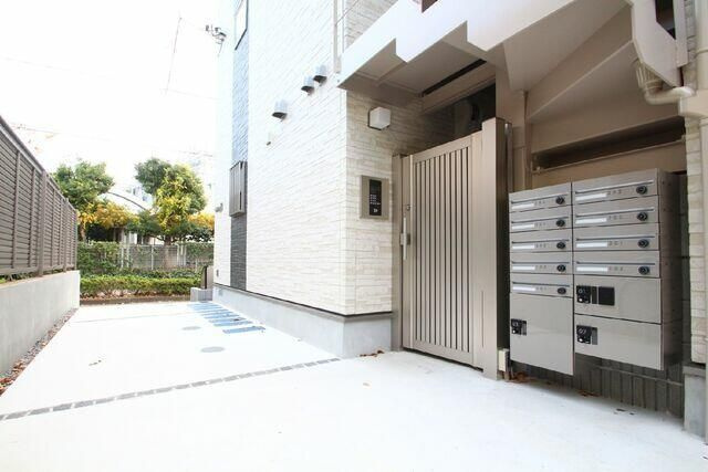 ラウレア練馬のエントランス