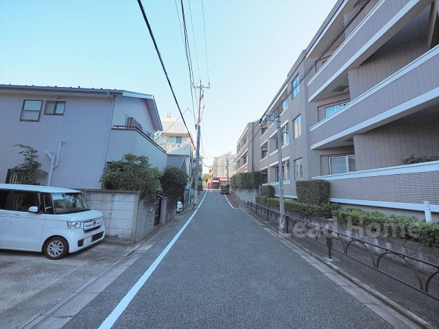 【その他】 | Ｄ＇グランセ駒沢大学 | 前面道路